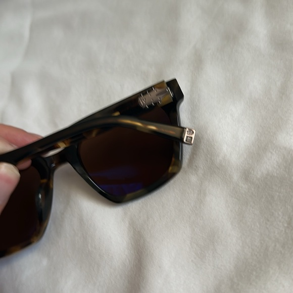 John Varvatos Sunglasses - Picture 3 of 6